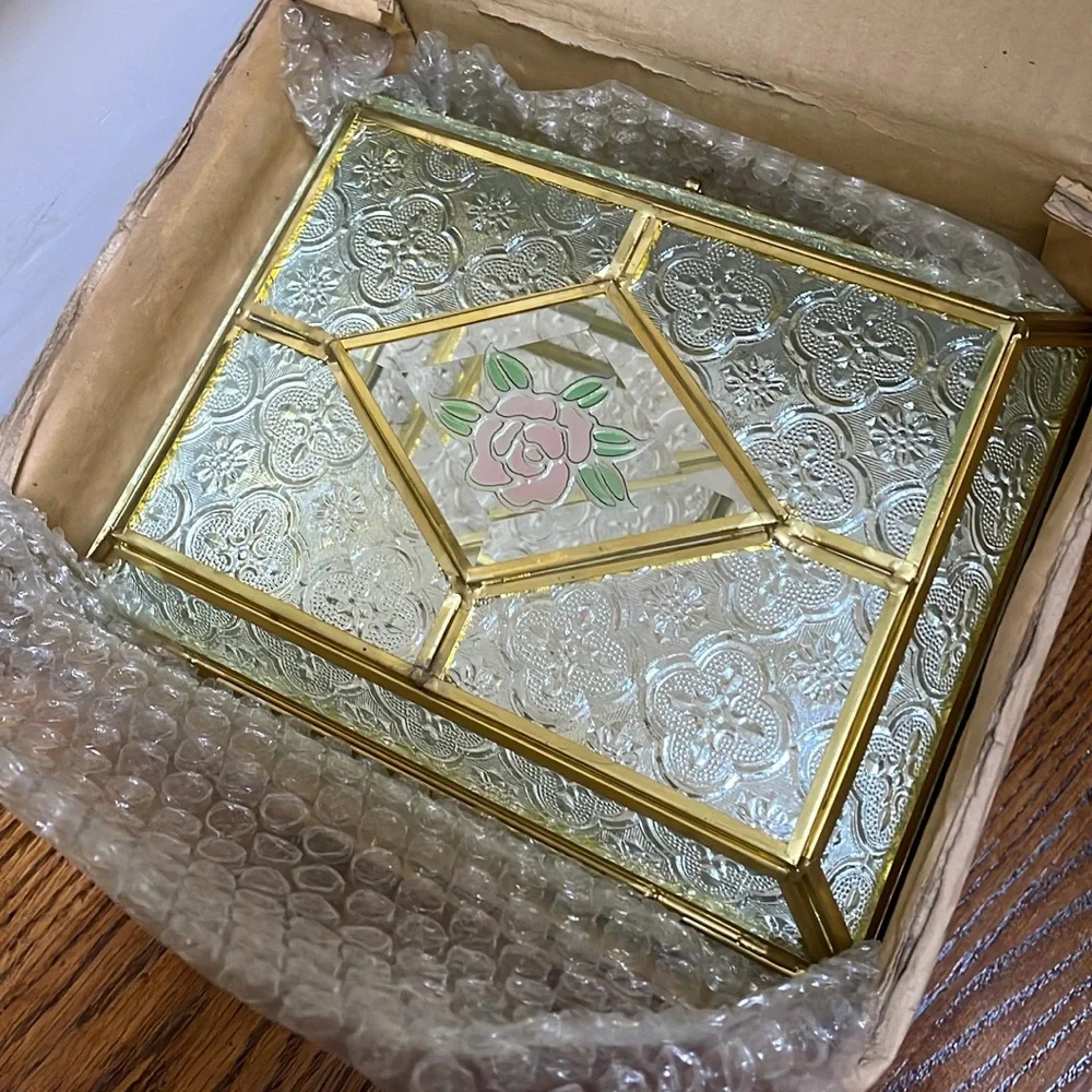 N/A inches box